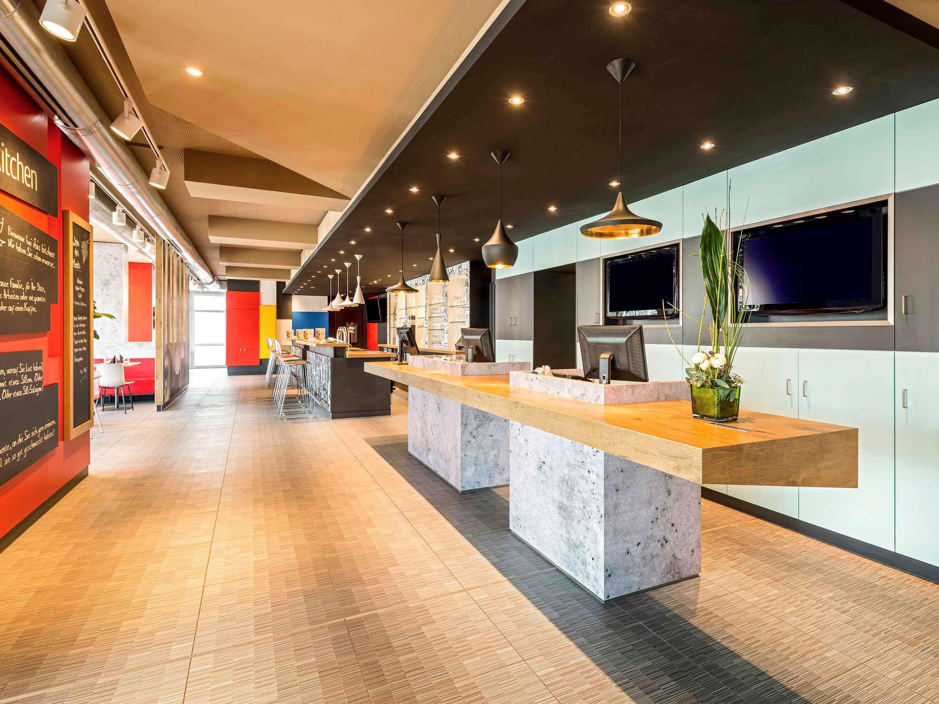 Ibis Hotel Muenchen Garching Garching bei Muenchen Exterior photo