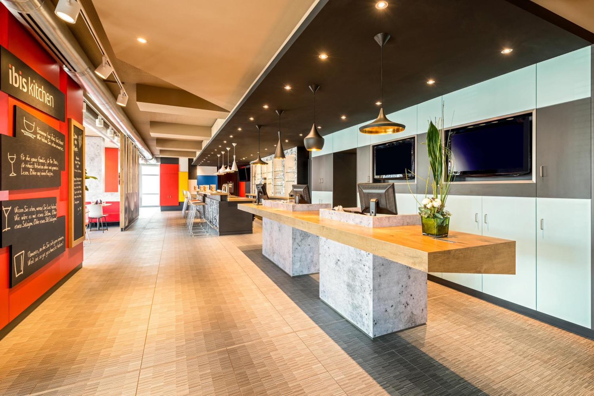 Ibis Hotel Muenchen Garching Garching bei Muenchen Exterior photo