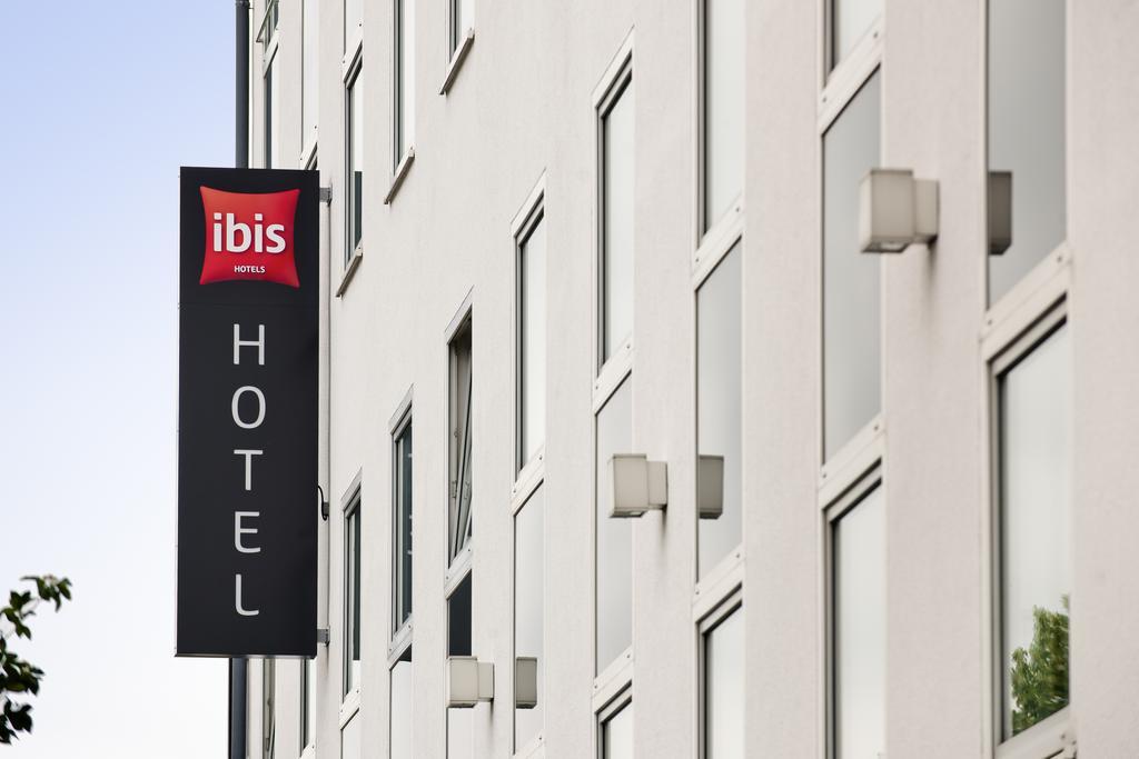 Ibis Hotel Muenchen Garching Garching bei Muenchen Exterior photo